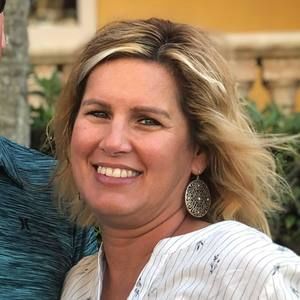 Meet your Posher, Amy